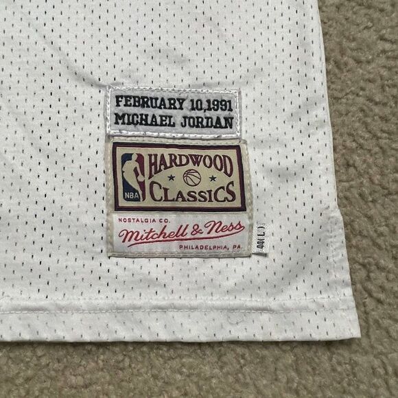 Michael Jordan 1991 All-Star East Jersey Mitchell & Ness Hardwood Classics Large - Picture 2 of 10